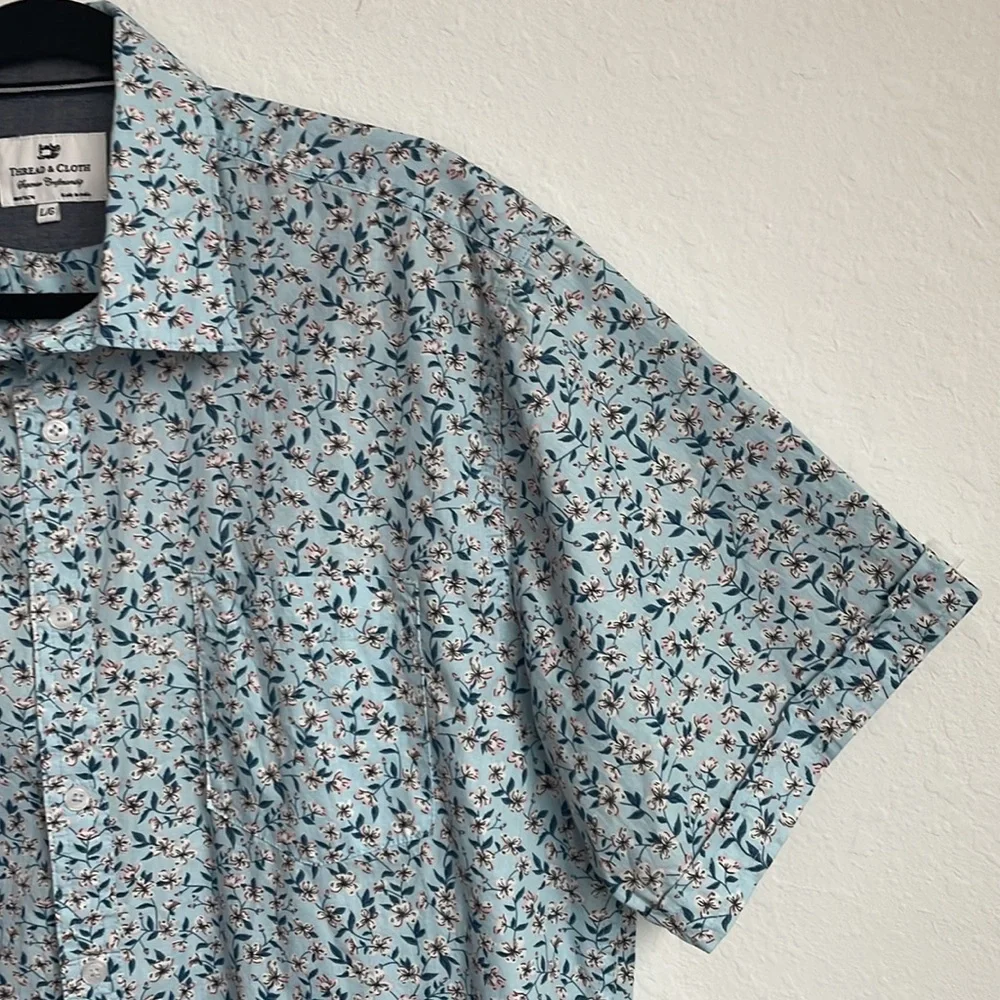 Thread & Cloth - Picture 3 of 10